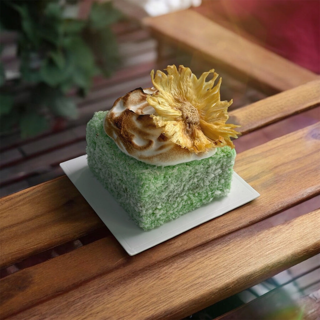 Deluxe lamington box