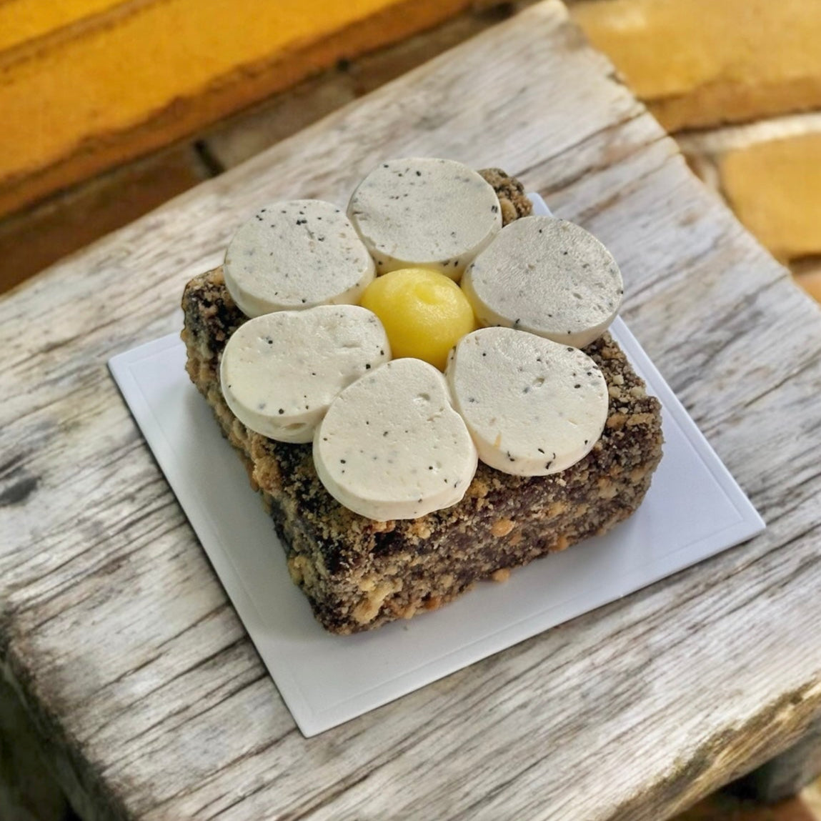 Deluxe lamington box
