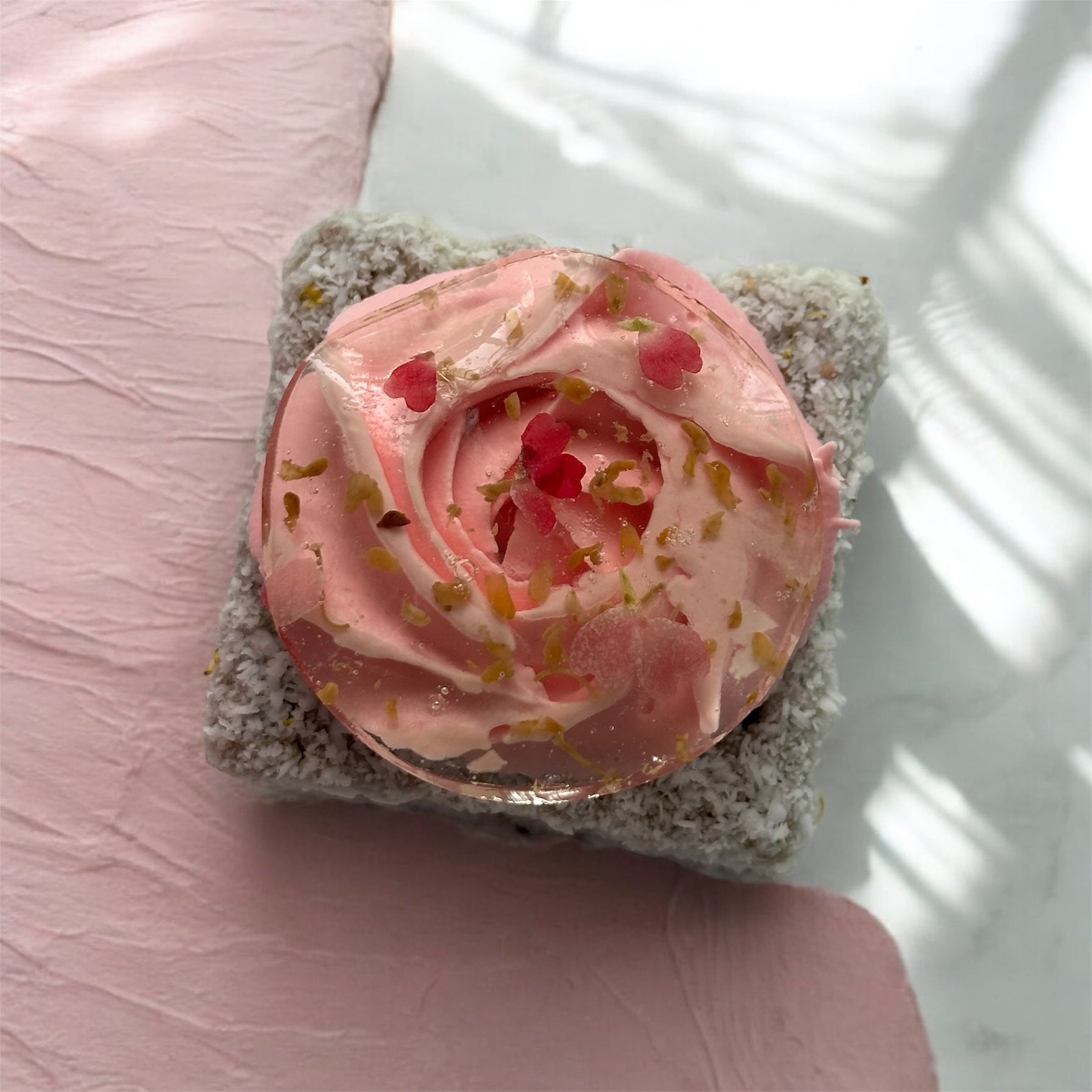 Deluxe lamington box